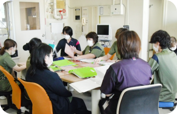 新卒看護師のとある1日のタイムスケジュールの画像①